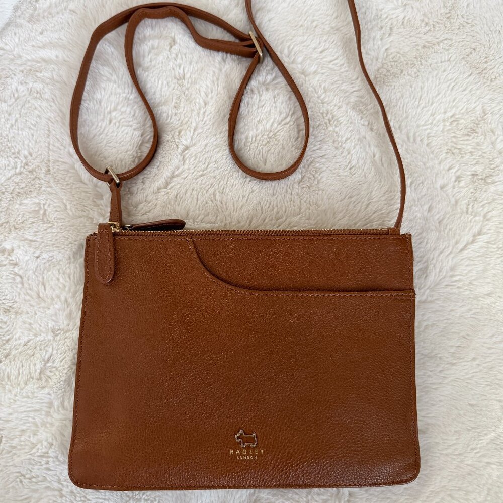 Radley London POCKETS Honey Brown Leather Small Crossbody Bag - Picture 3 of 14